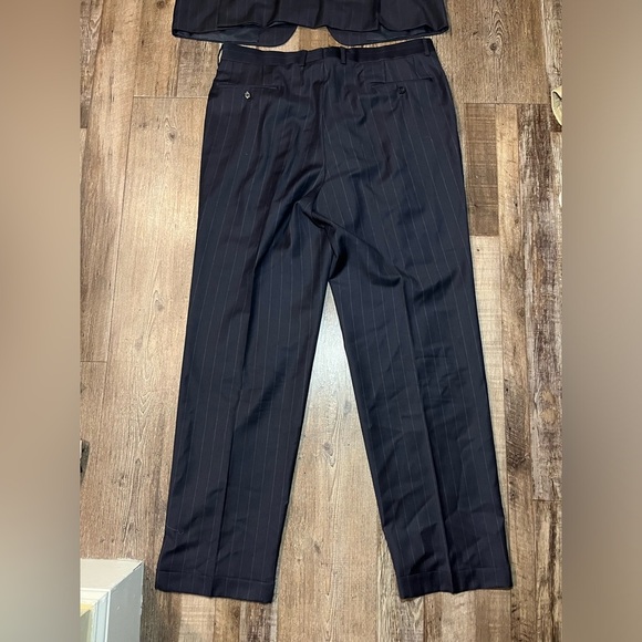 Ermenegildo Zegna Centoventimila Wool Suit in Navy Pinstripe Size 56 - Picture 10 of 13